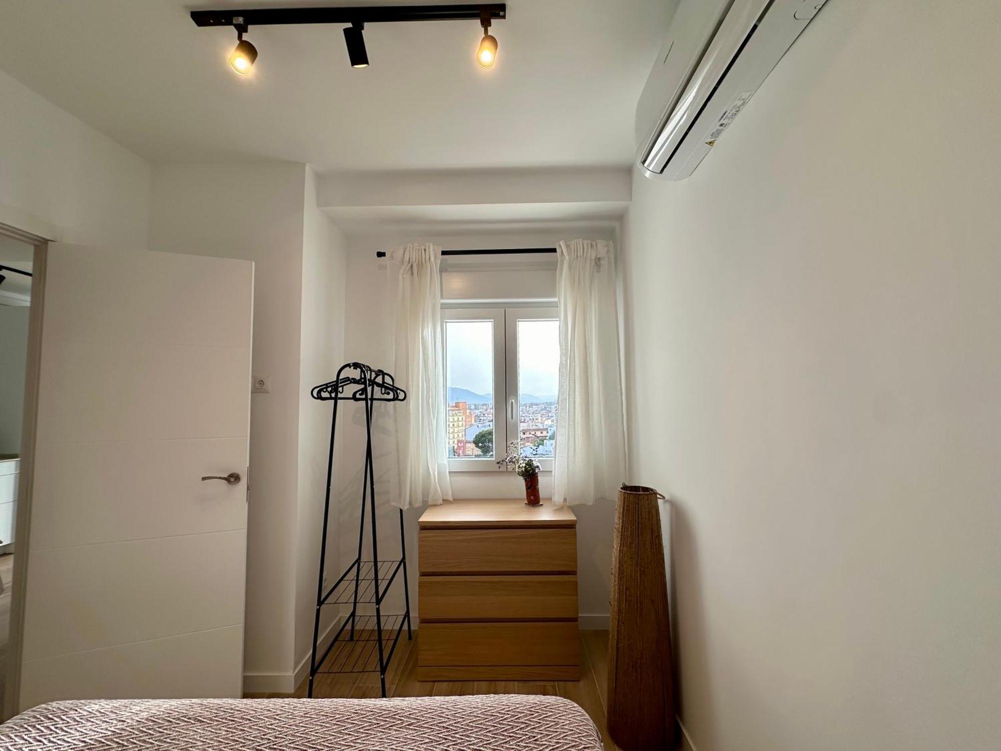 Atico Con Solarium Y Bbq Cerca Del Centro 6 Pax Apartment Malaga Bagian luar foto