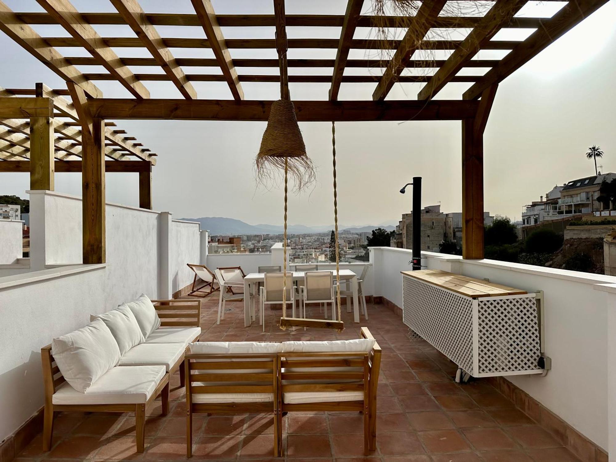 Atico Con Solarium Y Bbq Cerca Del Centro 6 Pax Apartment Malaga Bagian luar foto