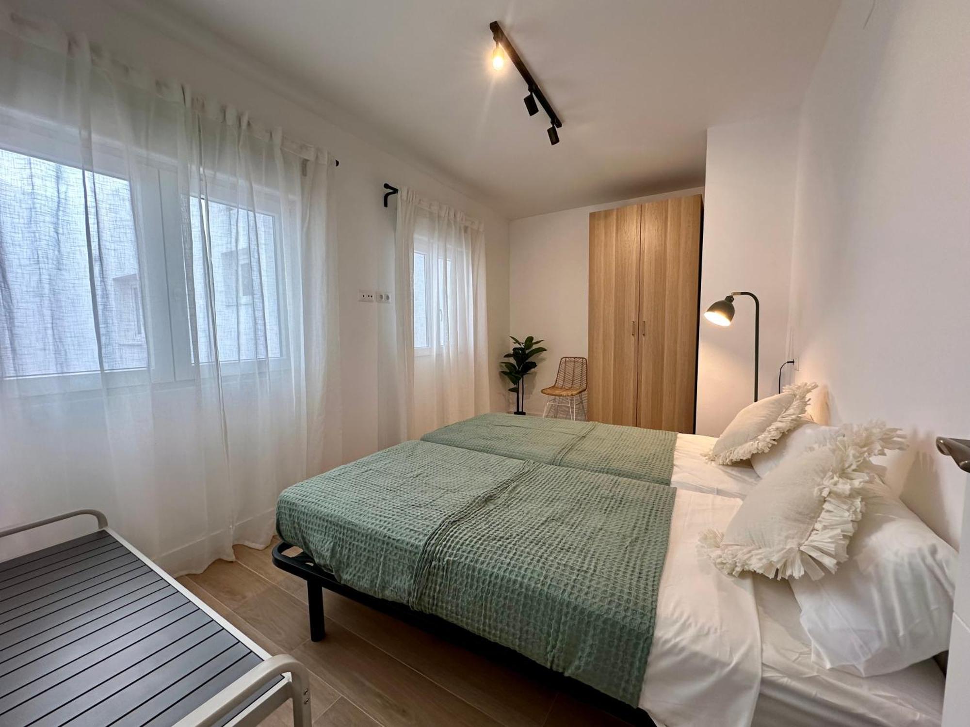 Atico Con Solarium Y Bbq Cerca Del Centro 6 Pax Apartment Malaga Bagian luar foto