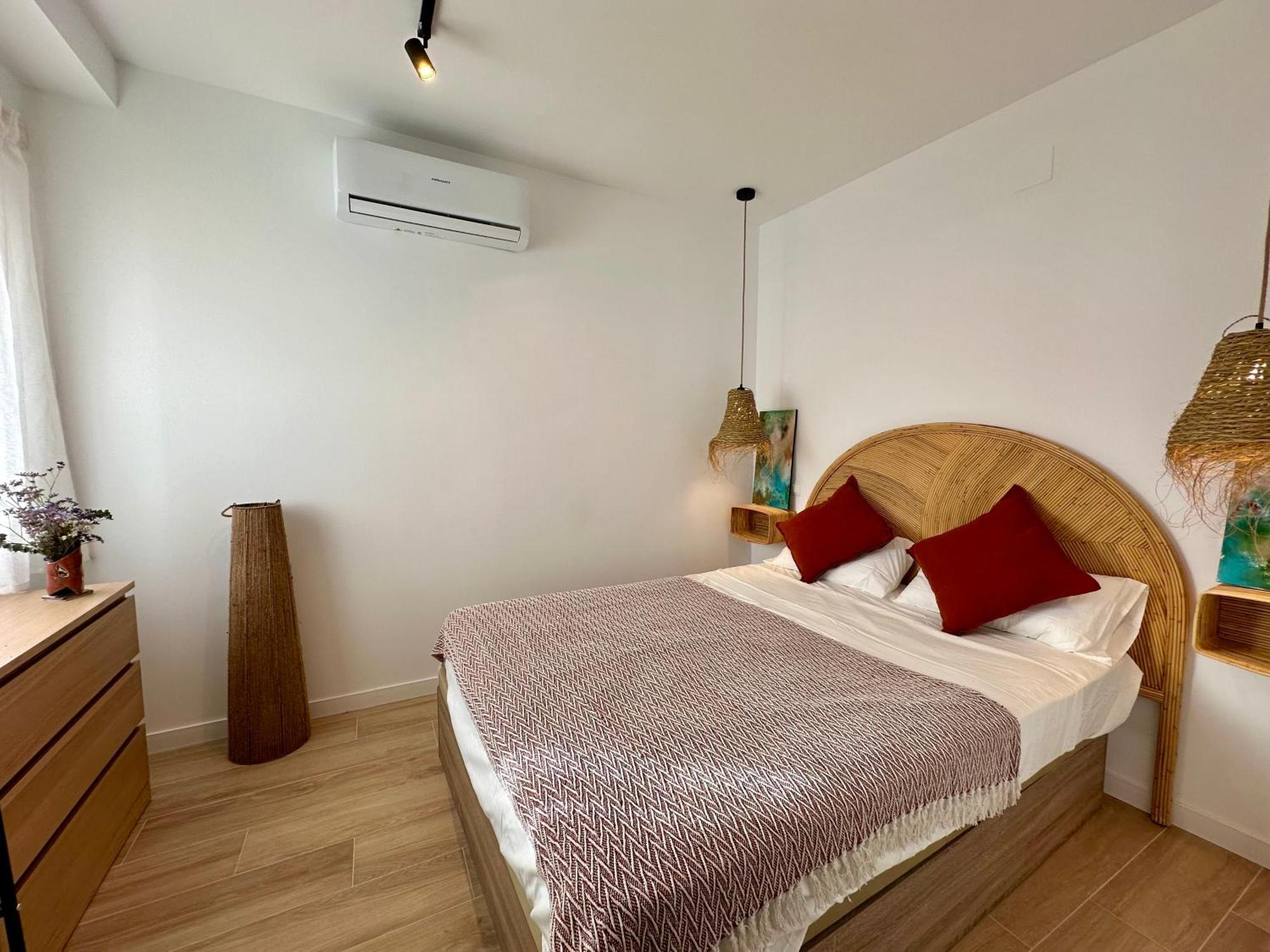 Atico Con Solarium Y Bbq Cerca Del Centro 6 Pax Apartment Malaga Bagian luar foto